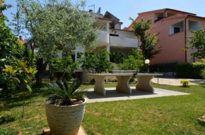 Apartments in Pjescana Uvala/Istrien 10996